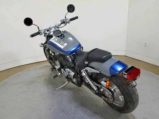 JH2RC44091K501305 - 2001 HONDA VT750 DC BLUE photo 6