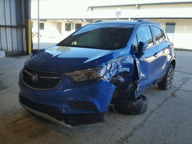 KL4CJASB4JB566158 - 2018 BUICK ENCORE PRE BLUE photo 2