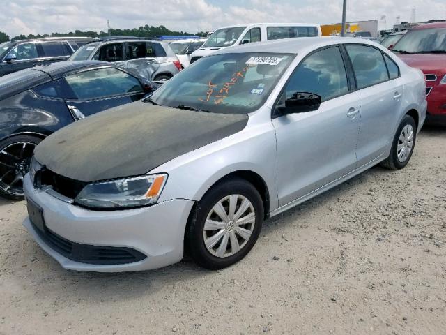 3VW2K7AJ1CM320509 - 2012 VOLKSWAGEN JETTA BASE SILVER photo 2