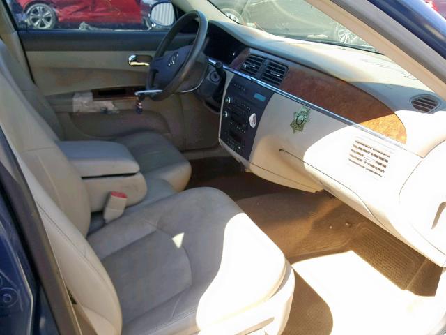 2G4WD532351245908 - 2005 BUICK LACROSSE C BLUE photo 5