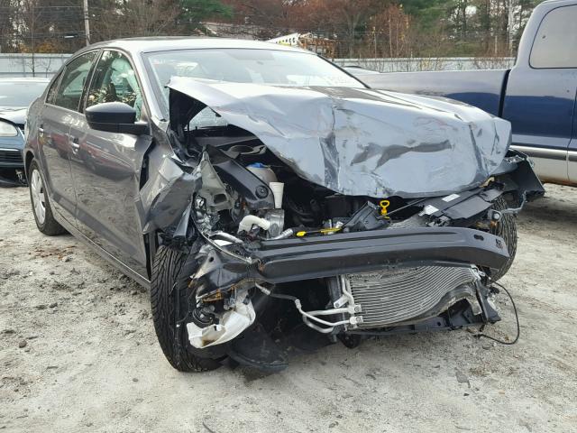 3VW2K7AJ0FM401988 - 2015 VOLKSWAGEN JETTA BASE 灰色 照片 1