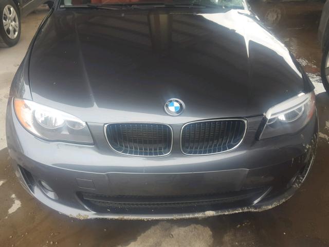 WBAUP9C59DVF46796 - 2013 BMW 128 I GRAY photo 7