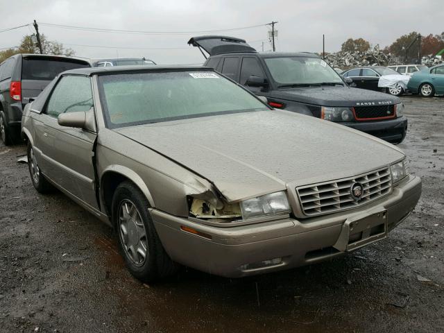 1G6ET12982B104339 - 2002 CADILLAC ELDORADO T GOLD photo 1