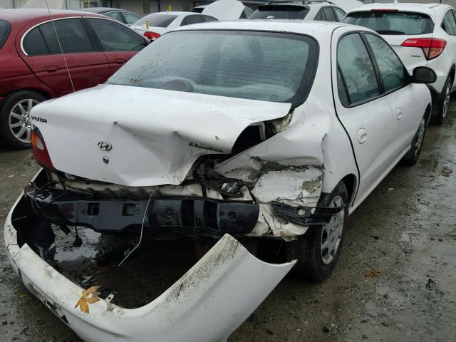 KMHJF24M7WU647875 - 1998 HYUNDAI ELANTRA WHITE photo 4