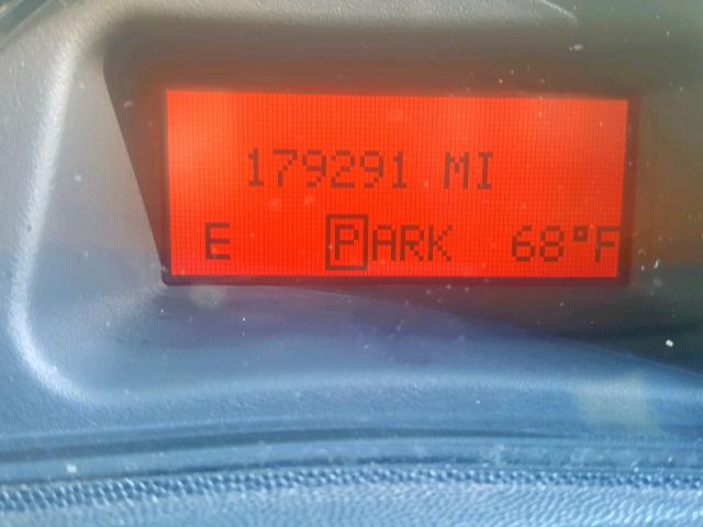 2G2WS522341112788 - 2004 PONTIAC GRAND PRIX SILVER photo 8