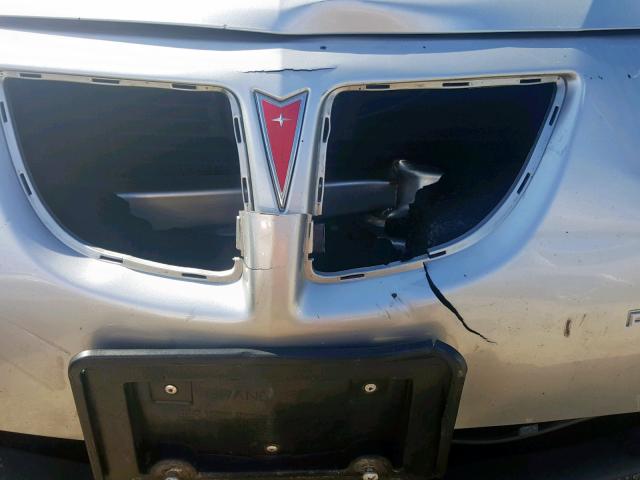 2G2WS522341112788 - 2004 PONTIAC GRAND PRIX SILVER photo 9