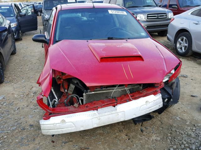 3FAFP31N65R102983 - 2005 FORD FOCUS ZX3 RED photo 9