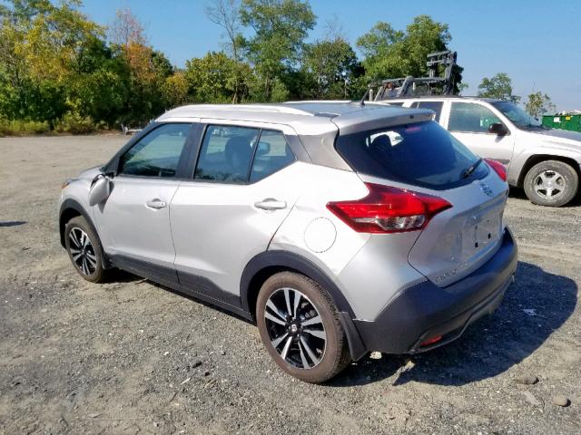 3N1CP5CU7JL537475 - 2018 NISSAN KICKS S SILVER photo 3