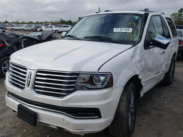 5LMJJ2HT3HEL03129 - 2017 LINCOLN NAVIGATOR Biały zdjęcie 2