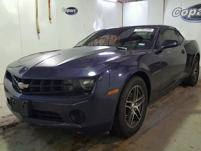 2G1FE1E37D9184622 - 2013 CHEVROLET CAMARO LS BLUE photo 2