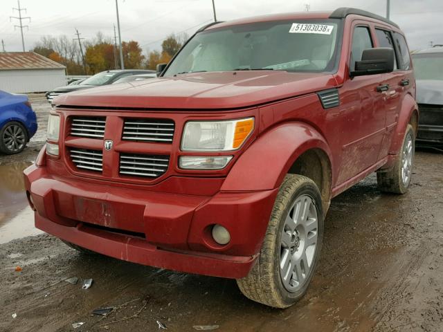 1D8GU58608W102482 - 2008 DODGE NITRO R/T MAROON photo 2