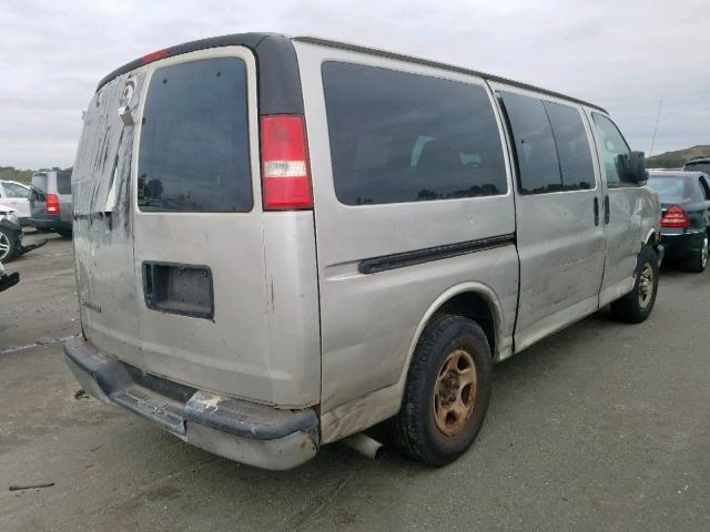 1GNFG15T571156674 - 2007 CHEVROLET EXPRESS G1 SILVER photo 4