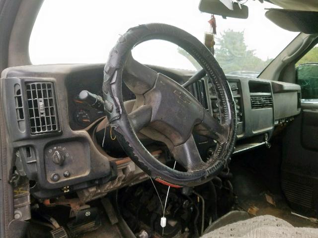 1GNFG15T571156674 - 2007 CHEVROLET EXPRESS G1 SILVER photo 9