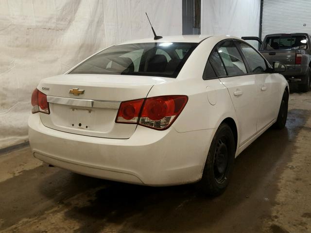 1G1PA5SG0D7150991 - 2013 CHEVROLET CRUZE LS WHITE photo 4