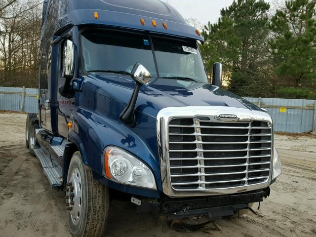 1FUJGLD62FLGB5065 - 2015 FREIGHTLINER CASCADIA 1 BLUE photo 1