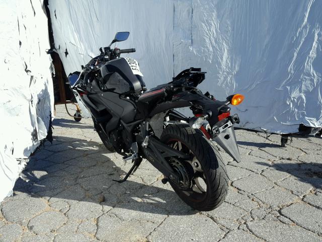 MH3RH06Y9FK005998 - 2015 YAMAHA YZFR3 BLACK photo 3