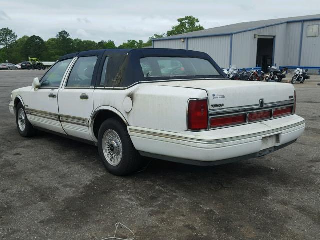 1LNLM81W0VY648915 - 1997 LINCOLN TOWN CAR E WHITE photo 3