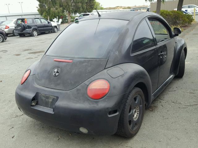 3VWCC21C1XM443030 - 1999 VOLKSWAGEN NEW BEETLE BLACK photo 4