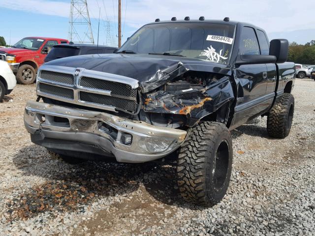 1B7KF23D4WJ139598 - 1998 DODGE RAM 2500 BLACK photo 2