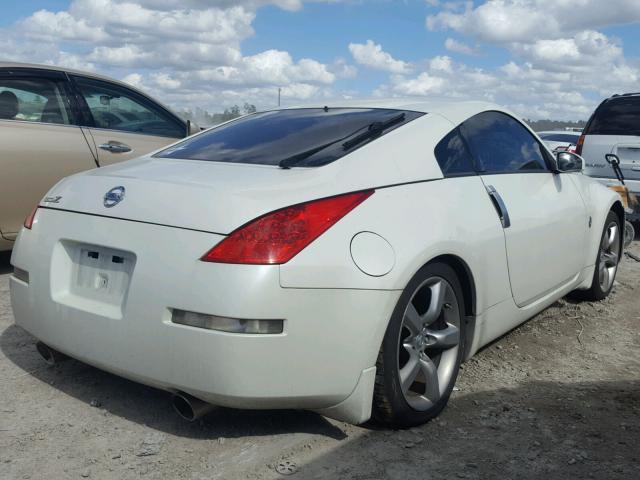 JN1AZ34D56M306883 - 2006 NISSAN 350Z COUPE WHITE photo 4