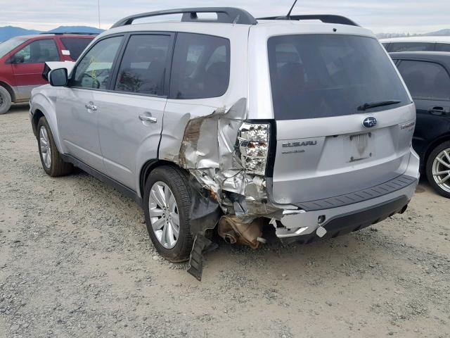 JF2SHAFC1BH733012 - 2011 SUBARU FORESTER L SILVER photo 3