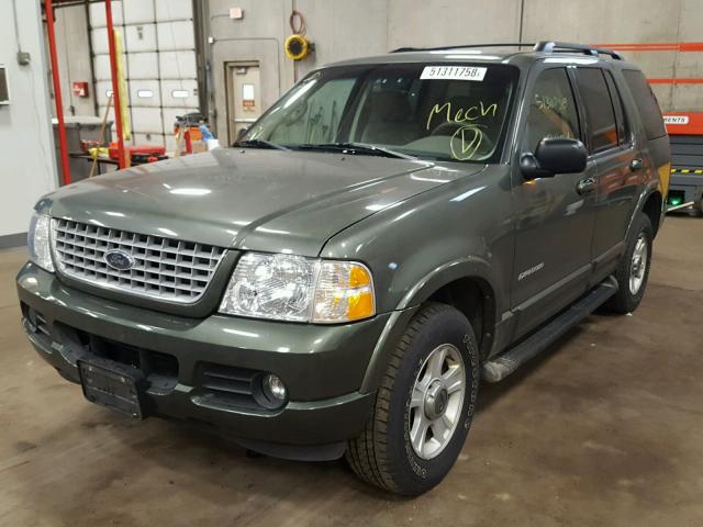 1FMDU75W02ZB07605 - 2002 FORD EXPLORER L GREEN photo 2