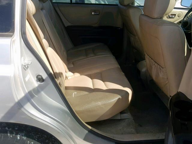 JTEHF21A330130830 - 2003 TOYOTA HIGHLANDER SILVER photo 6