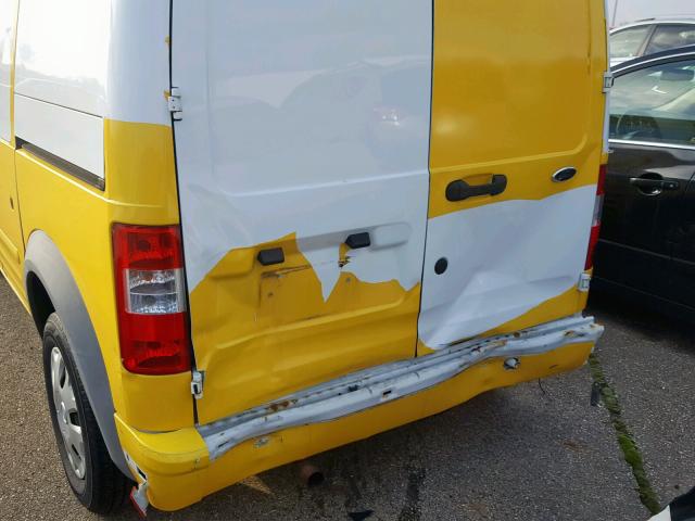 NM0LS7BN1BT068945 - 2011 FORD TRANSIT CO YELLOW photo 9