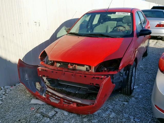 1FAFP34N67W264236 - 2007 FORD FOCUS ZX4 RED photo 2