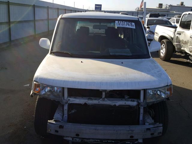 JTLKT324350191135 - 2005 TOYOTA SCION XB Ақ фото 9