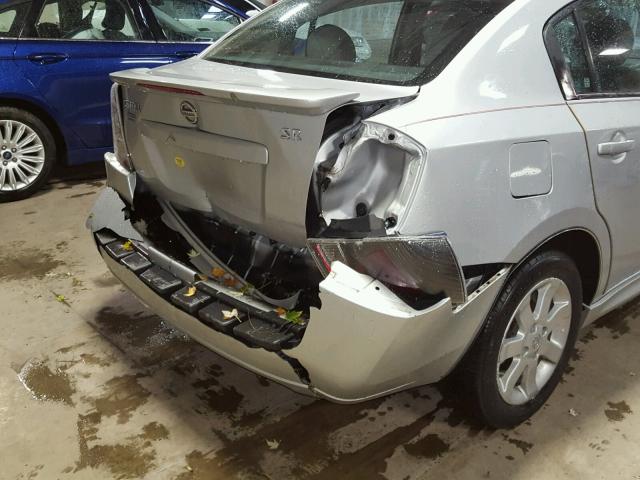 3N1AB6AP2BL625506 - 2011 NISSAN SENTRA 2.0 SILVER photo 9