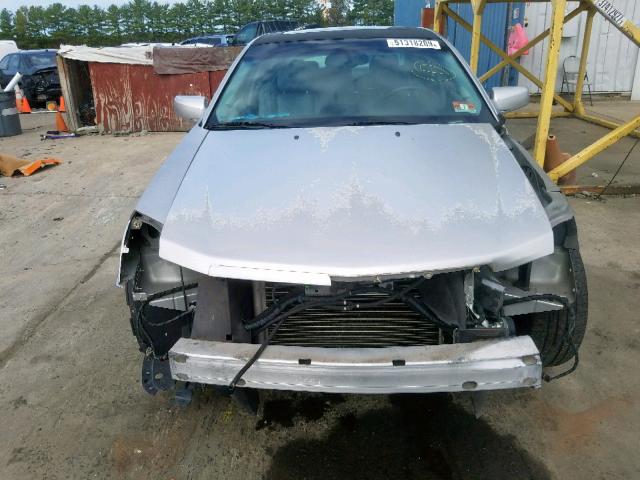 1G6DP577570112707 - 2007 CADILLAC CTS HI FEA SILVER photo 9