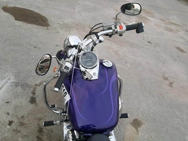 JH2RC44553M702864 - 2003 HONDA VT750 DCB PURPLE photo 5