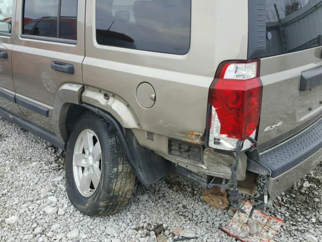 1J8HG48K96C123291 - 2006 JEEP COMMANDER BEIGE photo 9