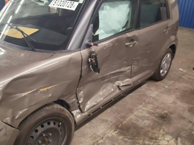 JTLZE4FE7EJ054324 - 2014 TOYOTA SCION XB 金色 照片 9