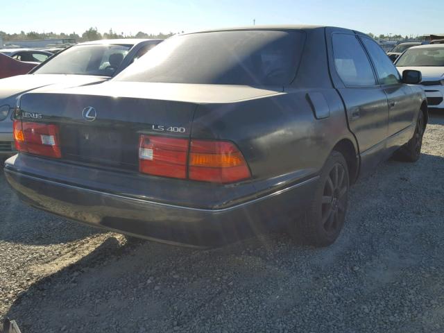 JT8BH28F0W0123410 - 1998 LEXUS LS 400 BLACK photo 4