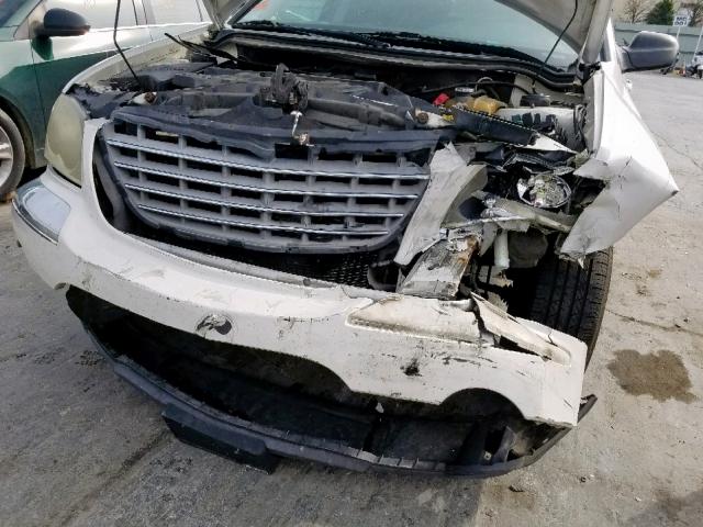 2C8GM68494R620756 - 2004 CHRYSLER PACIFICA WHITE photo 9