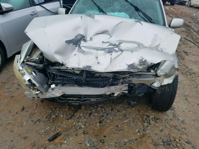 JTHBD192720061659 - 2002 LEXUS IS 300 SILVER photo 9