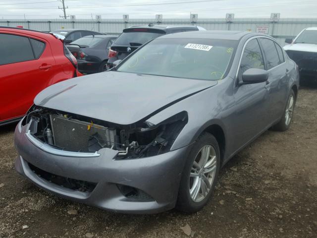 JN1CV6AR4DM751599 - 2013 INFINITI G37 GRAY photo 2