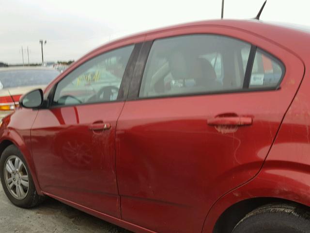 1G1JA5SH5C4113577 - 2012 CHEVROLET SONIC LS 红色 照片 9