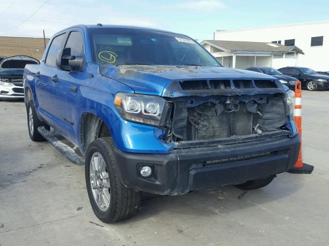 5TFDW5F18GX506951 - 2016 TOYOTA TUNDRA CRE BLUE photo 1