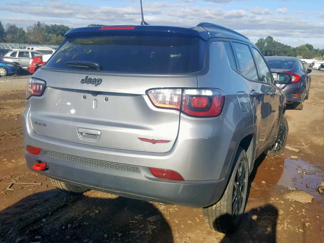 3C4NJDDB1KT671480 - 2019 JEEP COMPASS TR SILVER photo 4