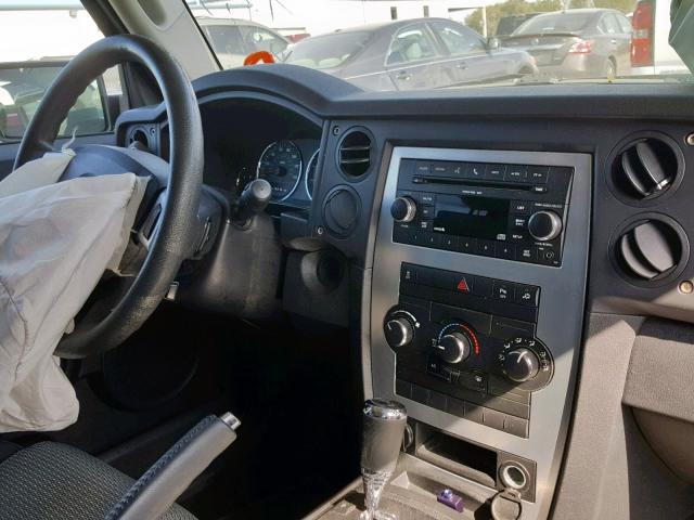 1J4RG4GK8AC137523 - 2010 JEEP COMMANDER შავი ფოტო 9