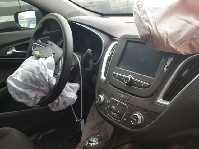 1G1ZB5ST7HF125603 - 2017 CHEVROLET MALIBU LS Gris photo 9