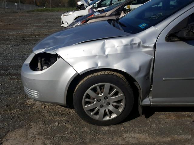 1G1AT58H397233337 - 2009 CHEVROLET COBALT LT SILVER photo 9