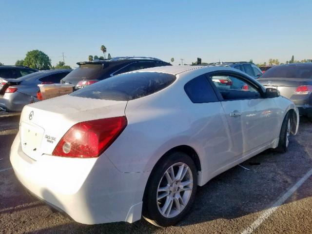 1N4BL24E08C102142 - 2008 NISSAN ALTIMA 3.5 WHITE photo 4