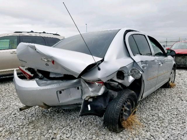 1G1AK52F757625788 - 2005 CHEVROLET COBALT SILVER photo 4