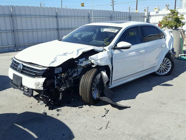 1VWBT7A31HC069451 - 2017 VOLKSWAGEN PASSAT SE WHITE photo 2