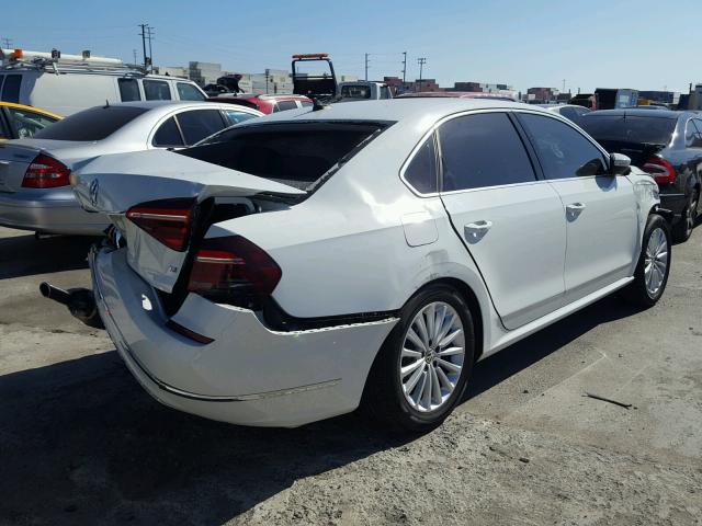 1VWBT7A31HC069451 - 2017 VOLKSWAGEN PASSAT SE WHITE photo 4