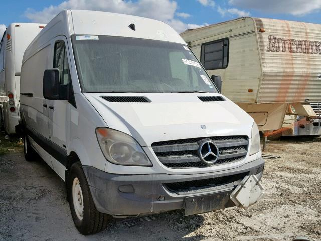 WD3PE8CB2B5595025 - 2011 MERCEDES-BENZ SPRINTER 2 WHITE photo 1